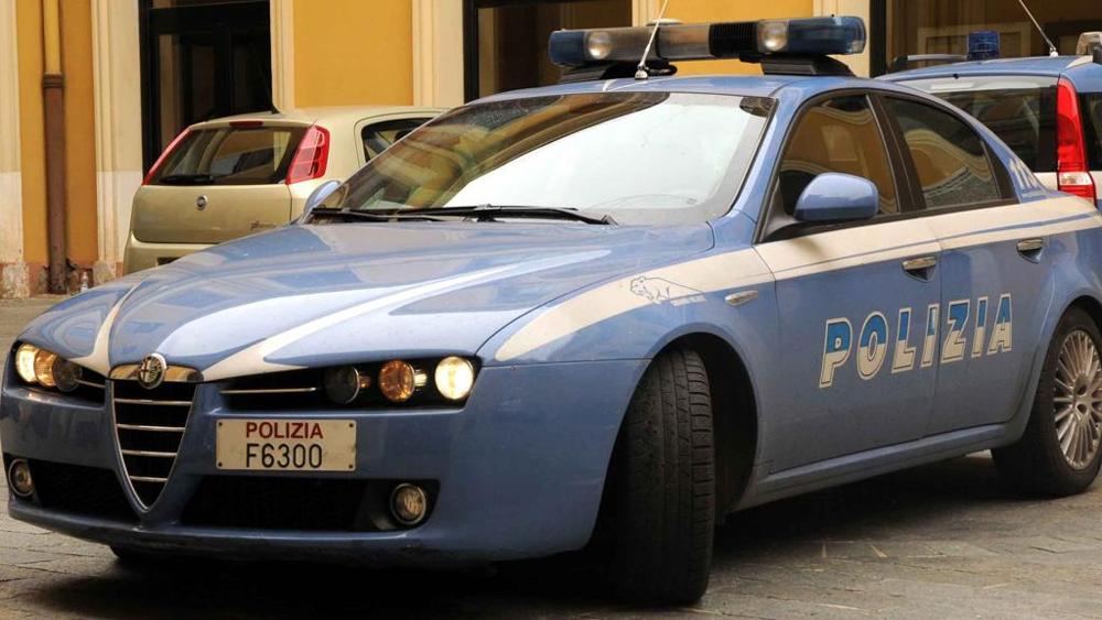 Taranto – Lite in famiglia e poliziotti aggrediti; Arrestato “topo” d’auto; Estorce denaro per restituire auto rubata article-post
