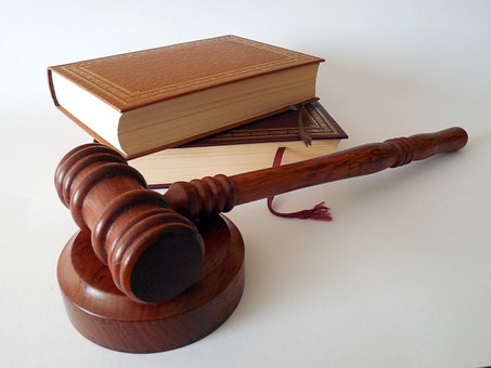 Prescrizione: le posizioni del governo article-post