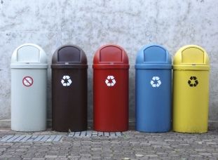 Brescia,raccolta differenziata: scoppia la rissa . article-post