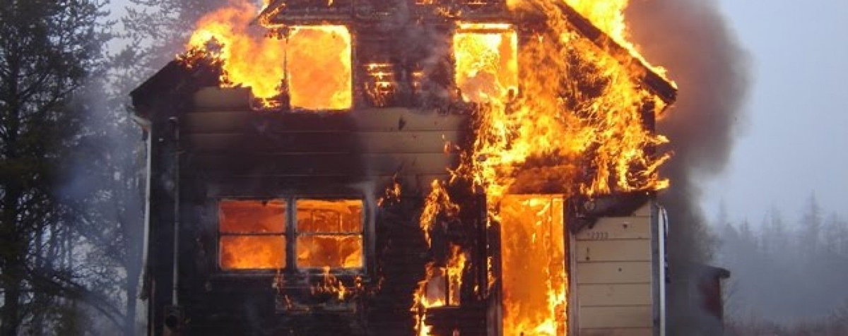 Milano: un incendio nell’ex residence “Jolly”, 50 evacuati article-post