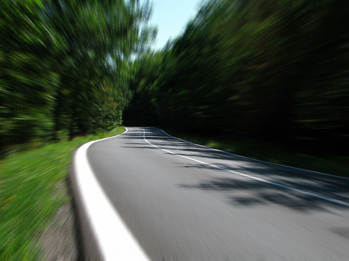 Auto imbocca l’autostrada A10 contromano article-post