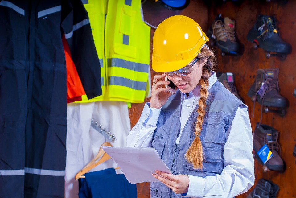 La sicurezza a lavoro é anche l’abbigliamento article-post