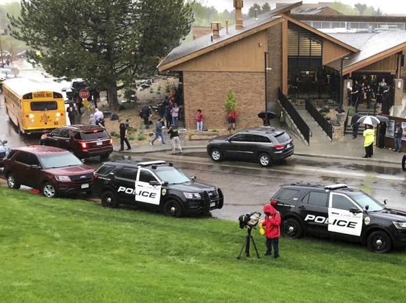 Denver: sparatoria in una scuola, ucciso uno studente article-post