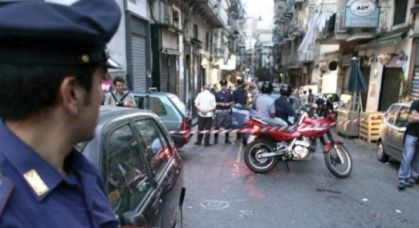 Follia omicida a Napoli article-post