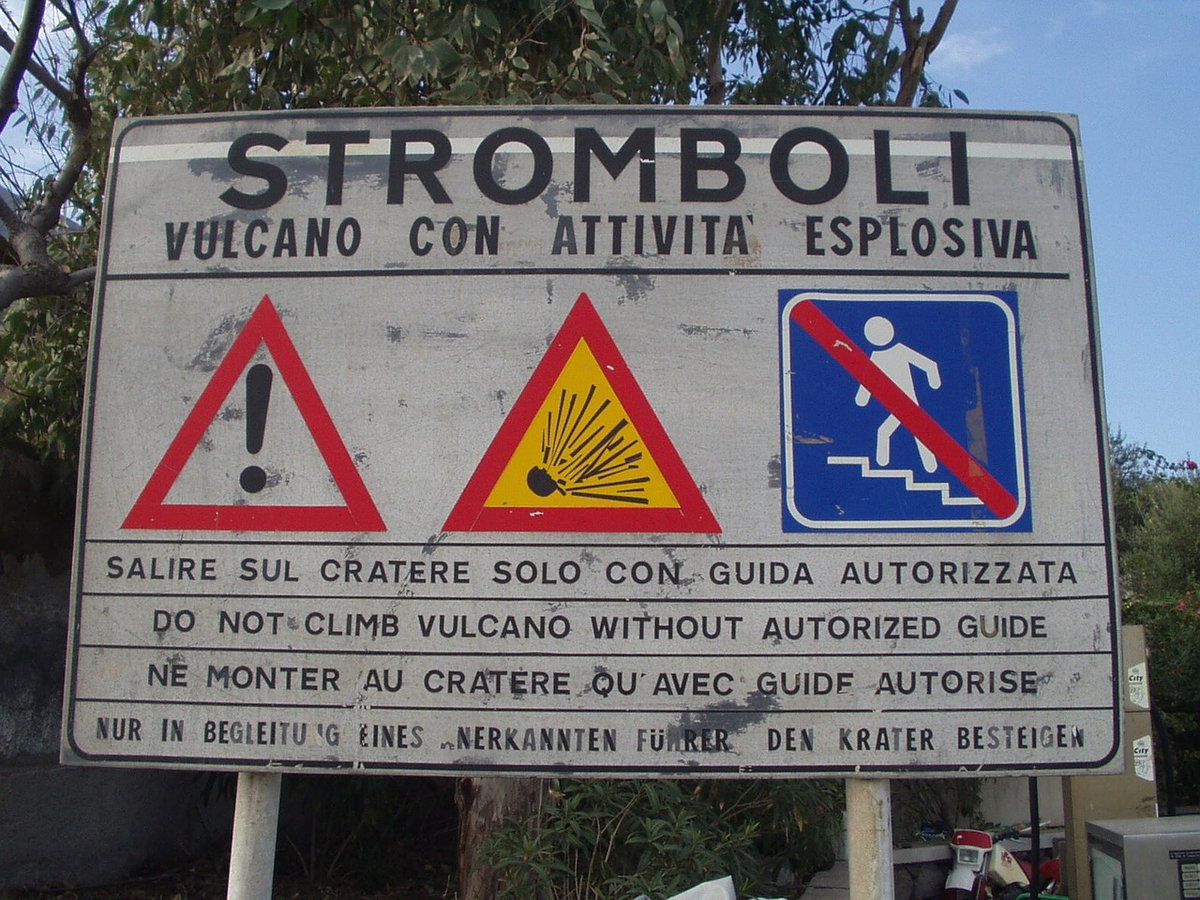Eruzione Stromboli: recuperato il corpo di Massimo, ferita al torace article-post