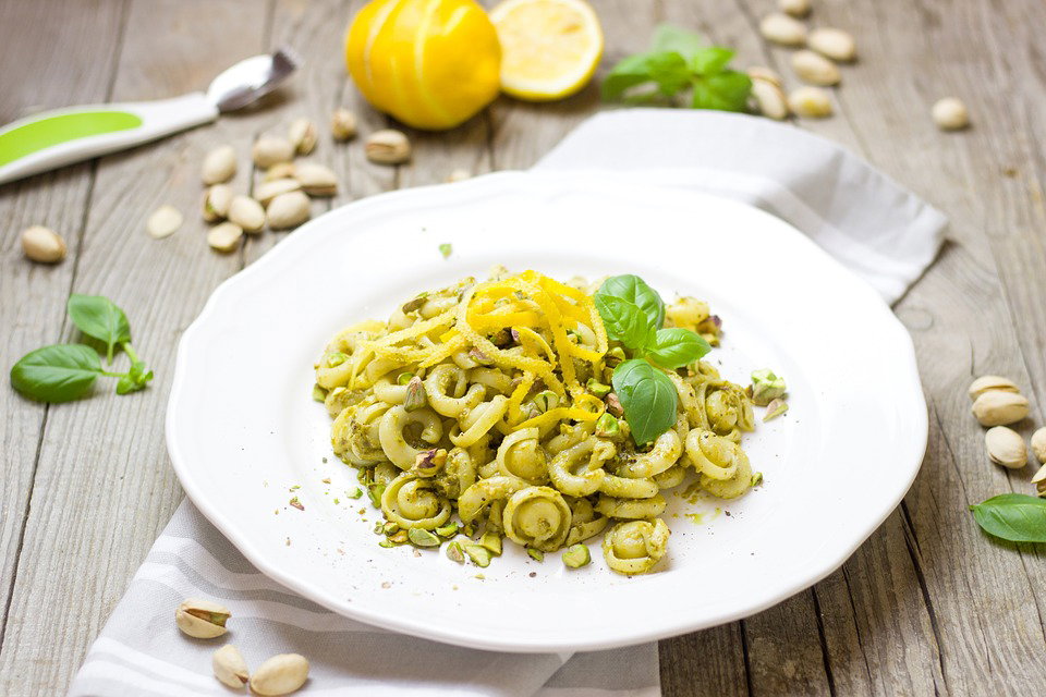Tagliatelle al pesto di pistacchi article-post