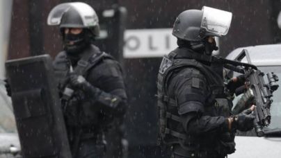 Le TESTE DI CUOIO: gli angeli che hanno salvato gli ostaggi francesi article-post