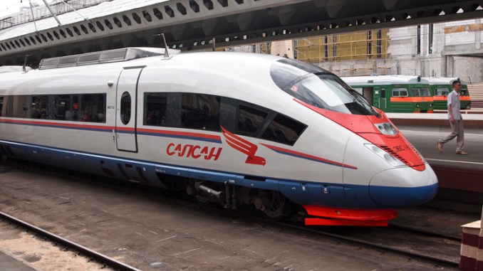 Russia, ferrovia per una sola passeggera article-post