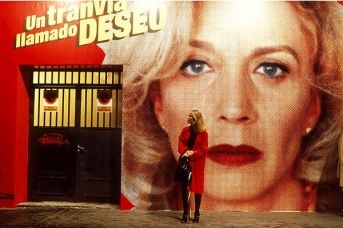 Pedro Almódovar, tra erotismo e genialità article-post