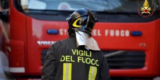 Incendio a Napoli: muore un’anziana nel suo appartamento article-post
