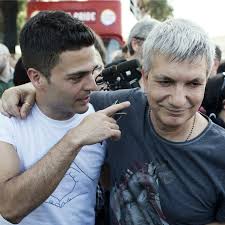 Nichi Vendola e compagno diventano genitori article-post