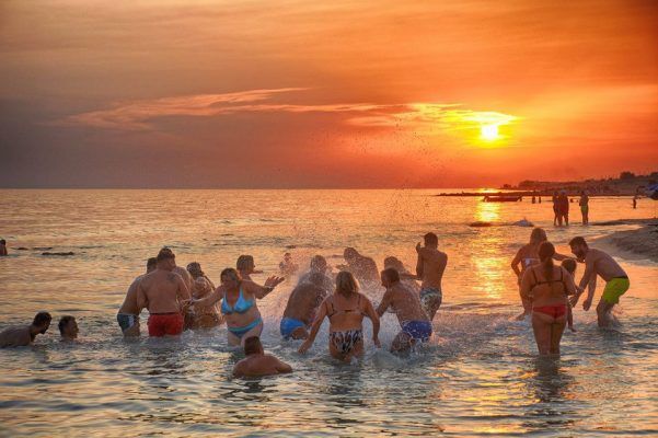 Torre Ovo – “Splendido mare e accoglienza eccellente”, parola dei villeggianti! article-post