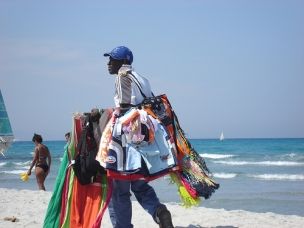 Salento, violenza e razzismo esplodono article-post