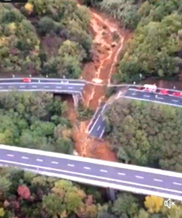 Crollo di un viadotto sulla Torino-Savona article-post