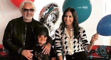 Flavio Briatore e Elisabetta Gregoraci Natale a Dubai insieme a Nathan Falco article-post
