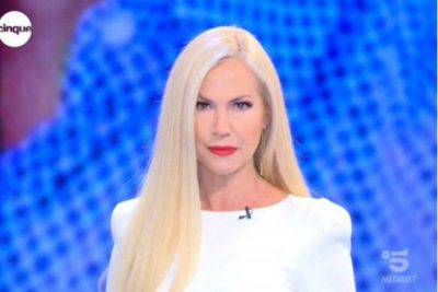 Verissimo, Federica Panicucci: “Mi piacerebbe sposare Marco Bacini” article-post