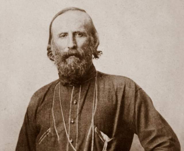 Ritrovato lo scudo di Garibaldi, trafugato nel 2000 a Roma article-post