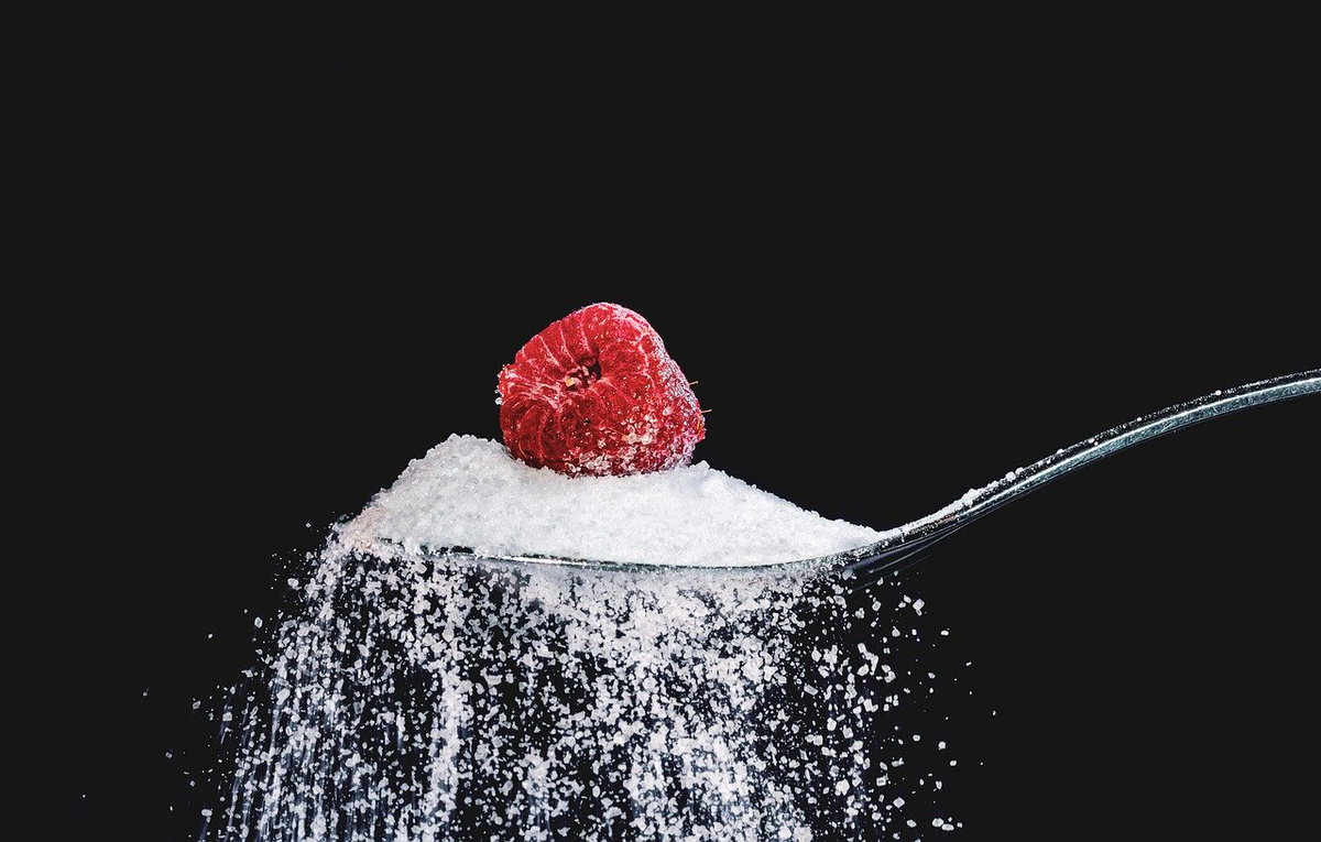 Mangiare troppo zucchero crea un effetto negativo sull’umore article-post