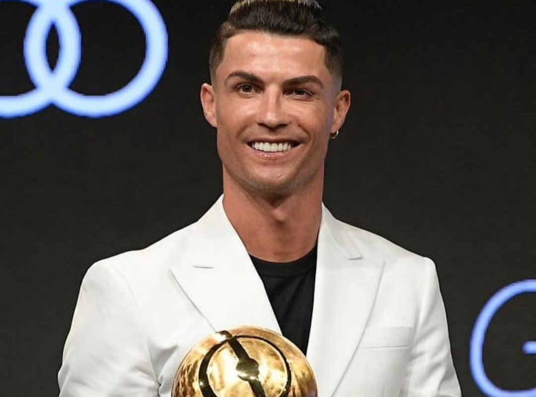 Cristiano Ronaldo: su instagram supera i 200 milioni di follower article-post