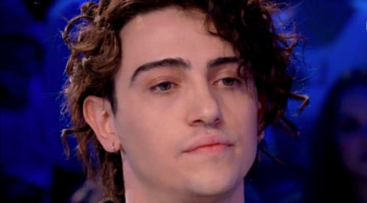 Verissimo, Michele Bravi: “L’amore ti salva, standoti accanto” article-post