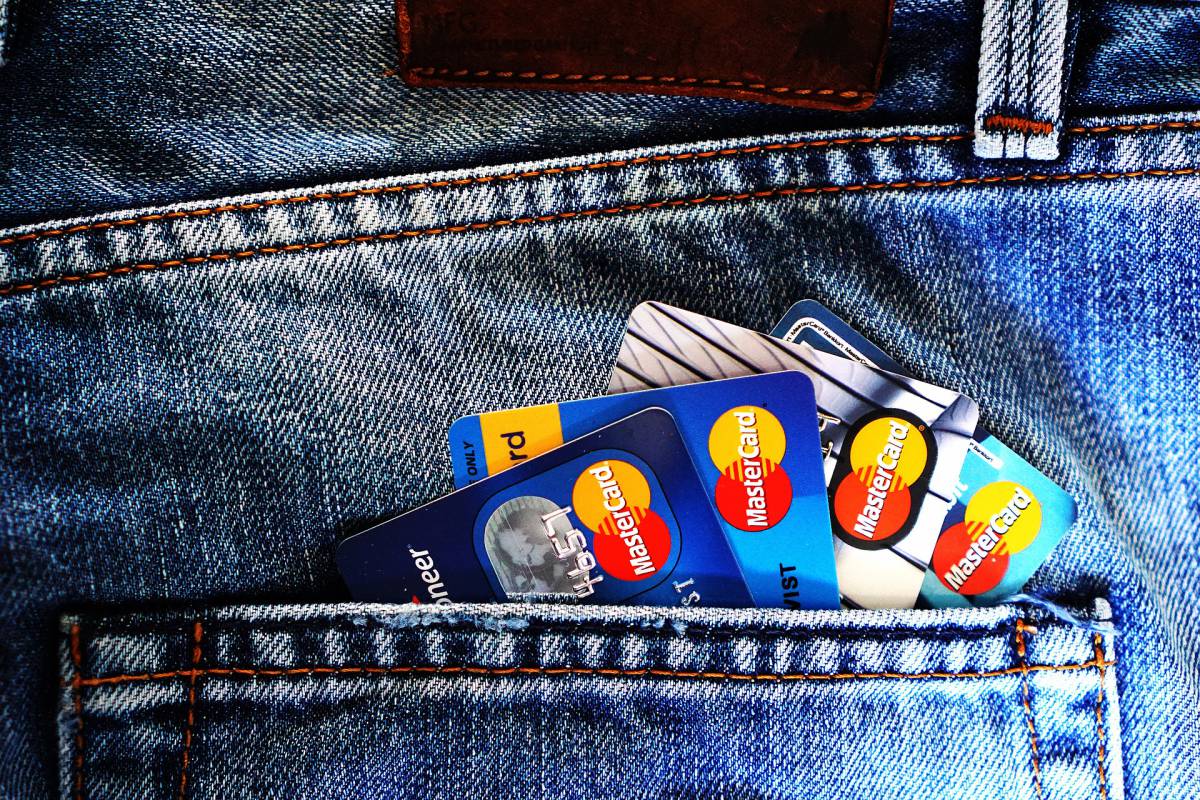 Banche: quando è possibile andare agli sportelli fisici (su appuntamento) article-post