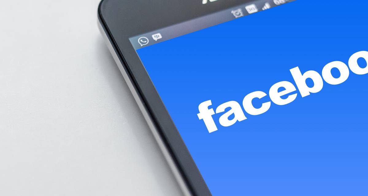 Facebook lancia la sua news letter: Bulletin article-post