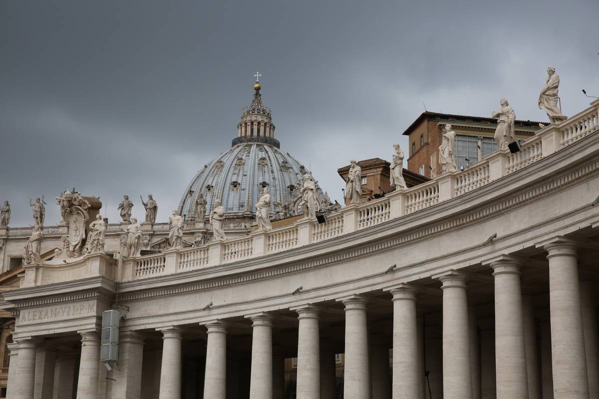 Coronavirus, paziente positivo in Vaticano, rinviato referendum per il taglio dei parlamentari del 29 marzo article-post