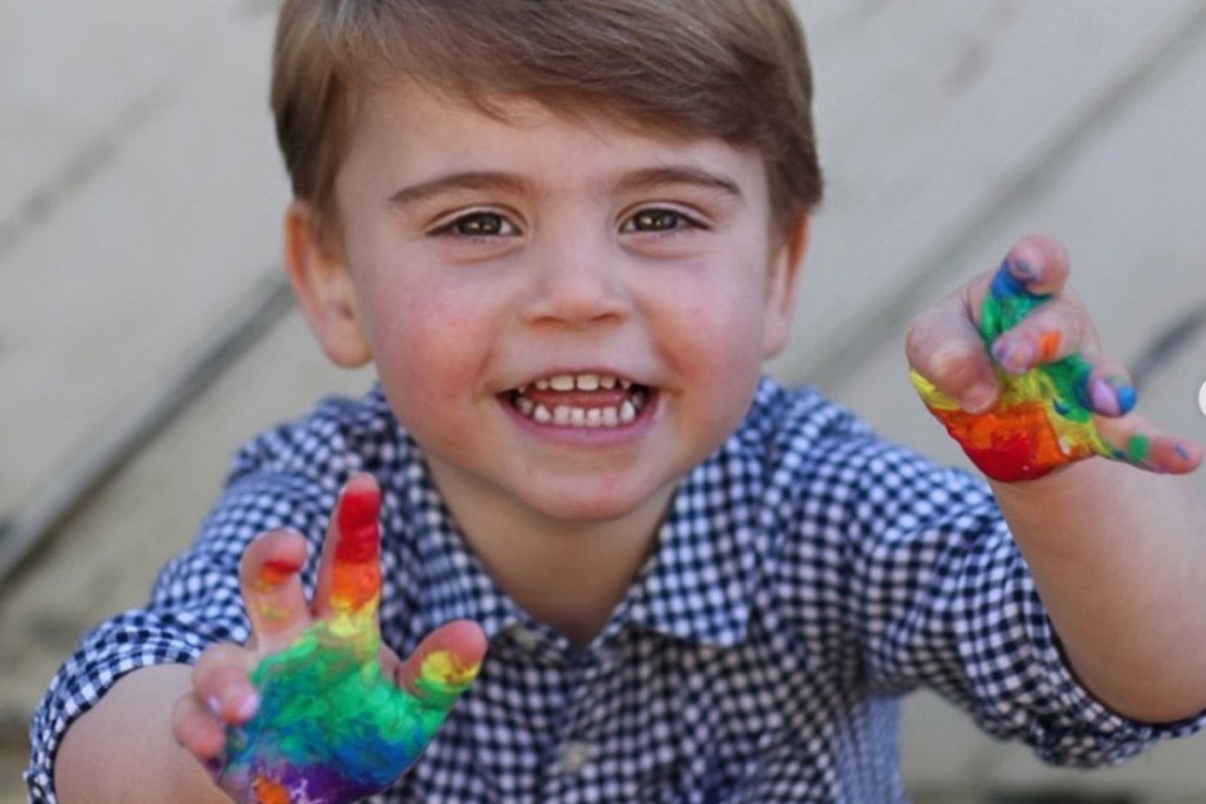 Happy Birthday al Prince Louis! Le foto diventano virali article-post