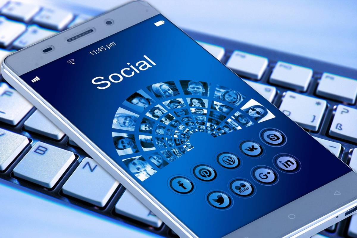 Videochiamate di gruppo su Messenger: l’innovativa Messanger Rooms article-post