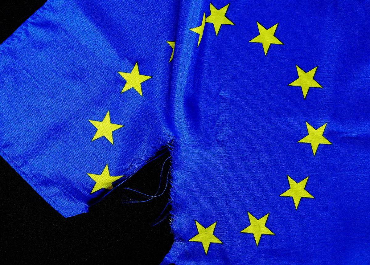 Eurogruppo: riunione rinviata a Giovedì, ancora molti i nodi da sciogliere article-post