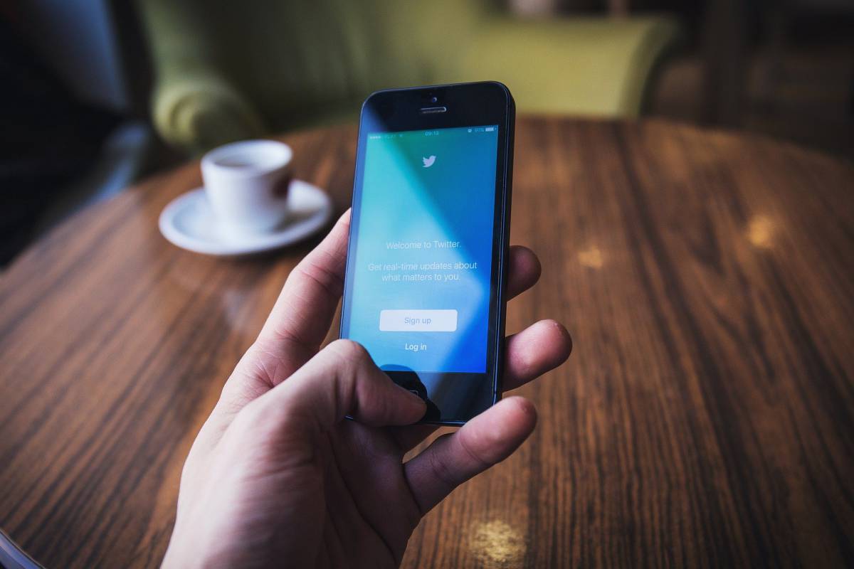 Applicazione smartphone IMMUNI, dal mondo reale… article-post