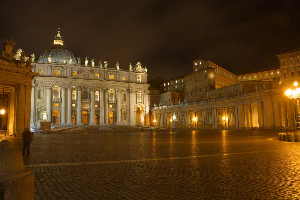 Veglia pasquale del Papa, “non rassegniamoci, Dio è più grande” article-post