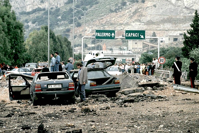 Anniversario strage di Capaci, per la prima volta Palermo vuota per la commemorazione a Falcone article-post