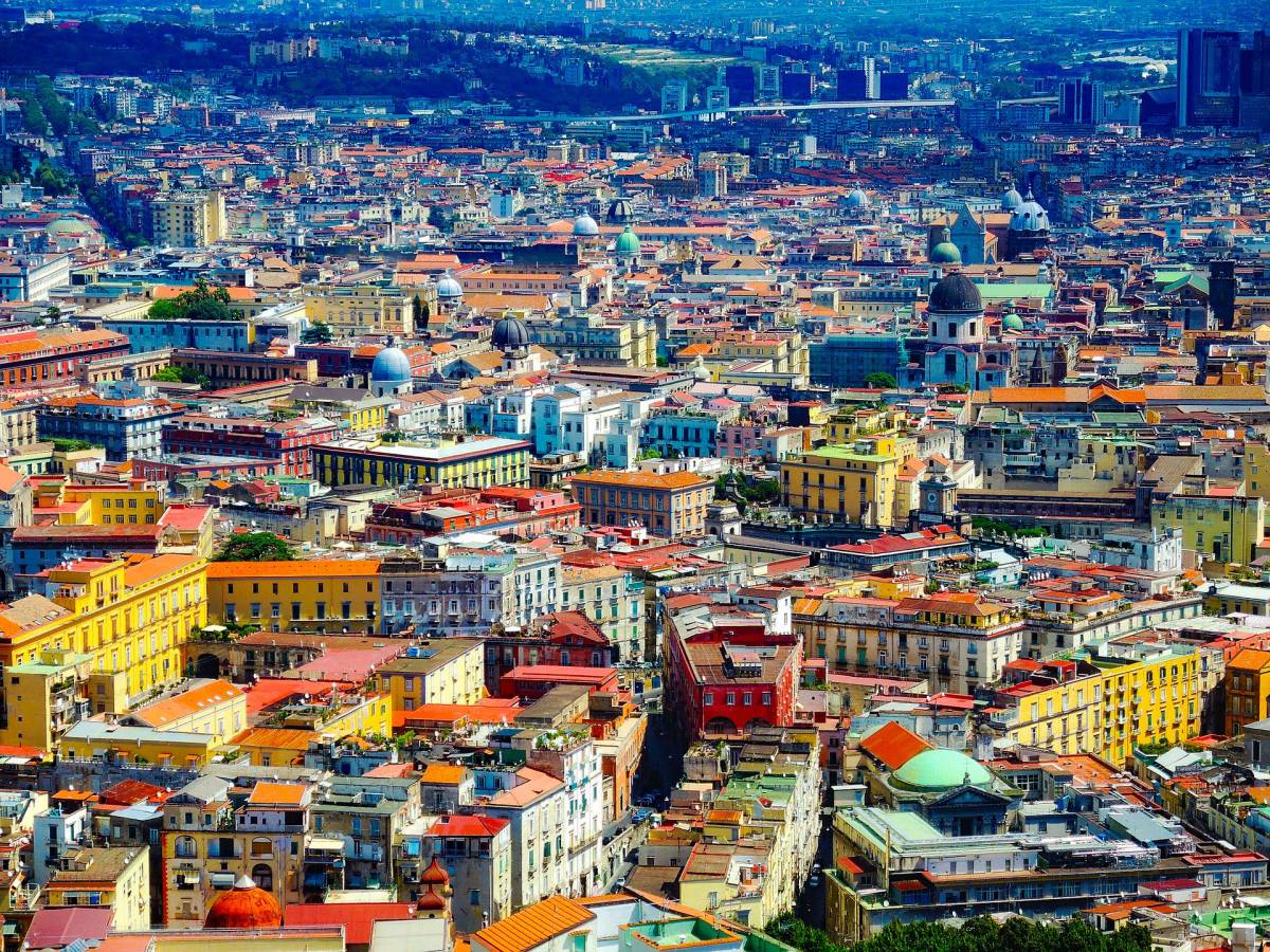 (Napoli) Il rimprovero del sindaco: controlli non sufficienti article-post