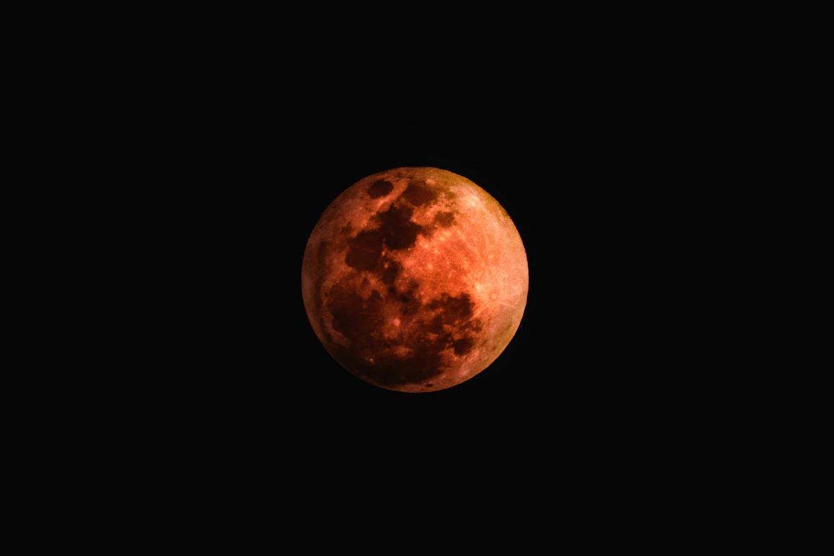 Eclissi di Luna penombrale 5 giugno 2020, orari e cosa si vedrà article-post