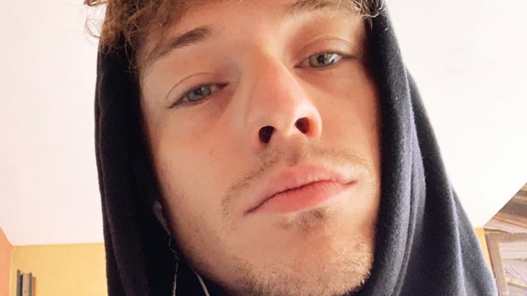 Irama pronto a svelare il suo segreto article-post