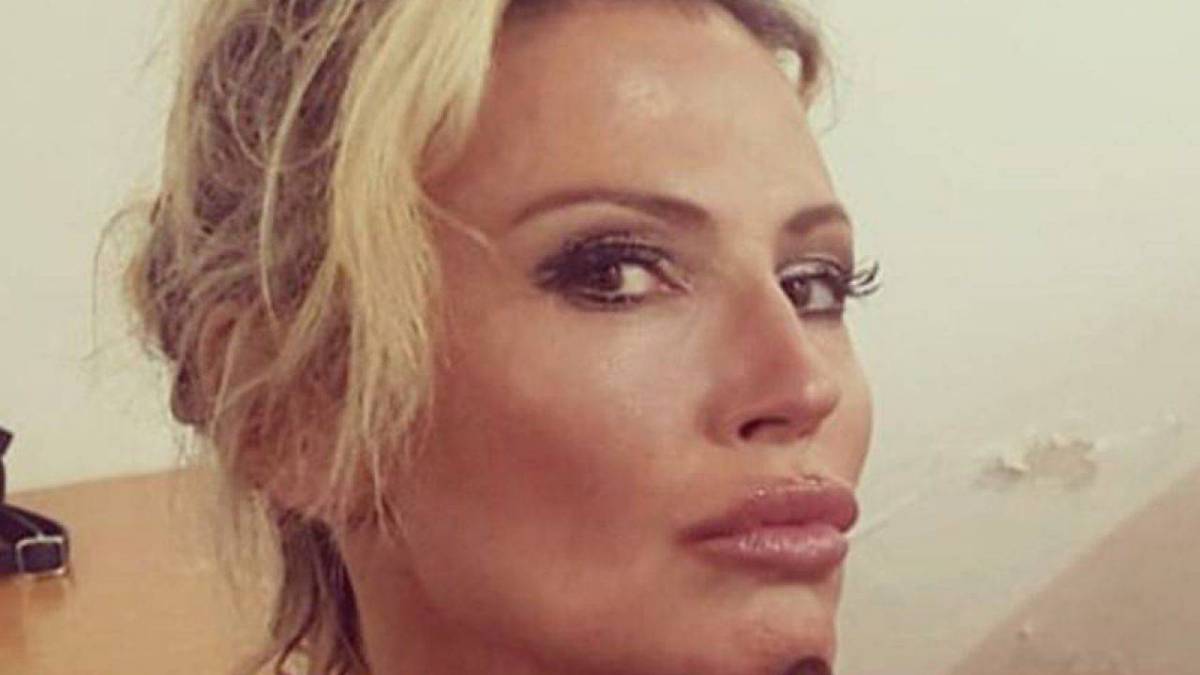 Nathaly Caldonazzo ha un nuovo amore? Ecco con chi è stata paparazzata article-post