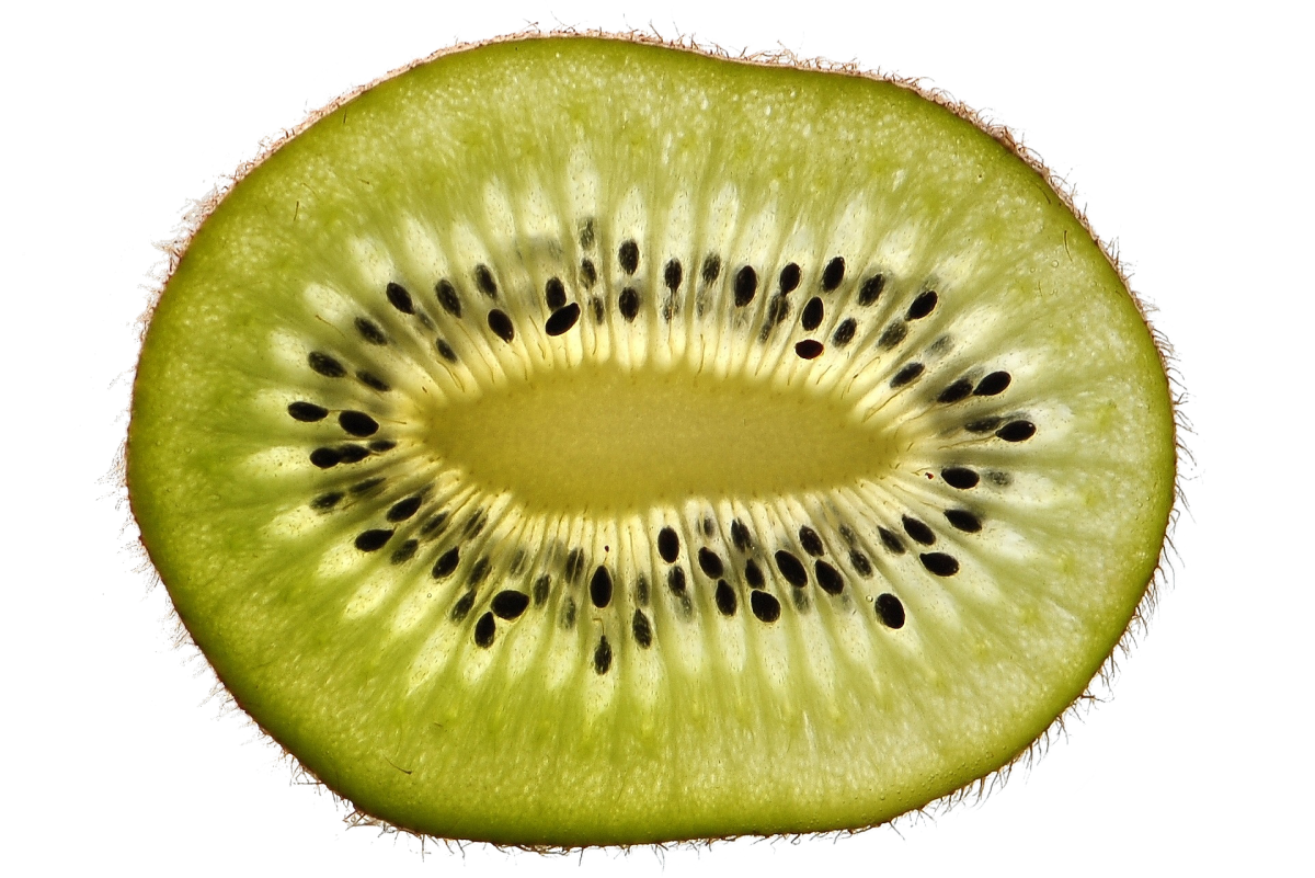 Indovina perchè devi mangiare 3 kiwi al giorno article-post