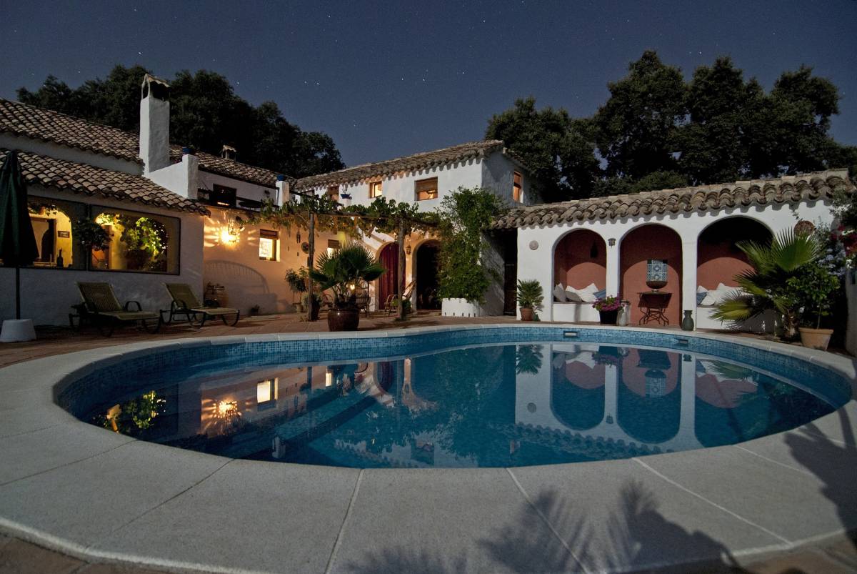 Airbnb lancia il concorso Decameron: vinci dieci giorni in una villa article-post