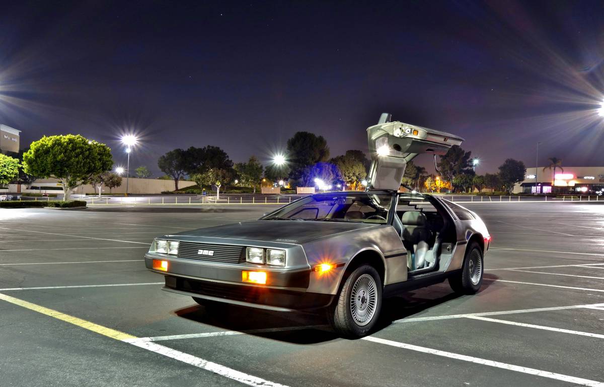 Ritorno al Futuro: la DeLorean diventa un autobot article-post