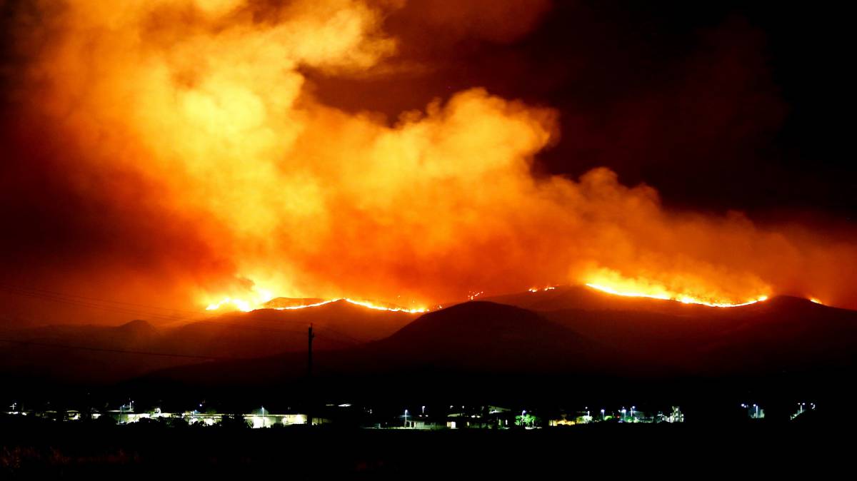 Incendio in Sardegna : evacuate 250 abitazioni article-post