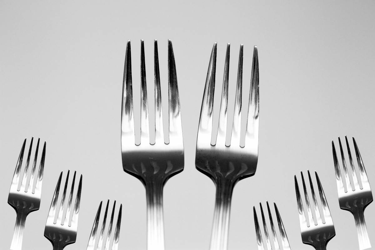 Chi ha inventato la forchetta, le due ipotesi article-post