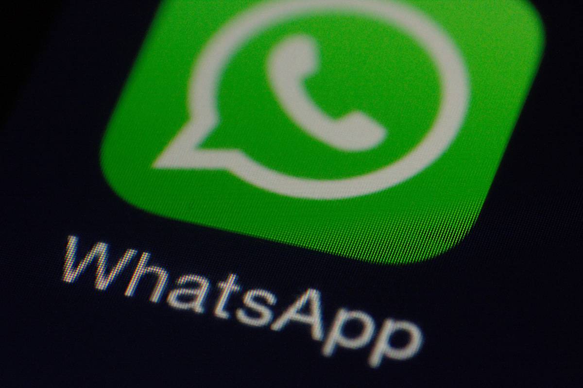 Silenziare le chat per sempre. La nuova funzione WhatsApp article-post