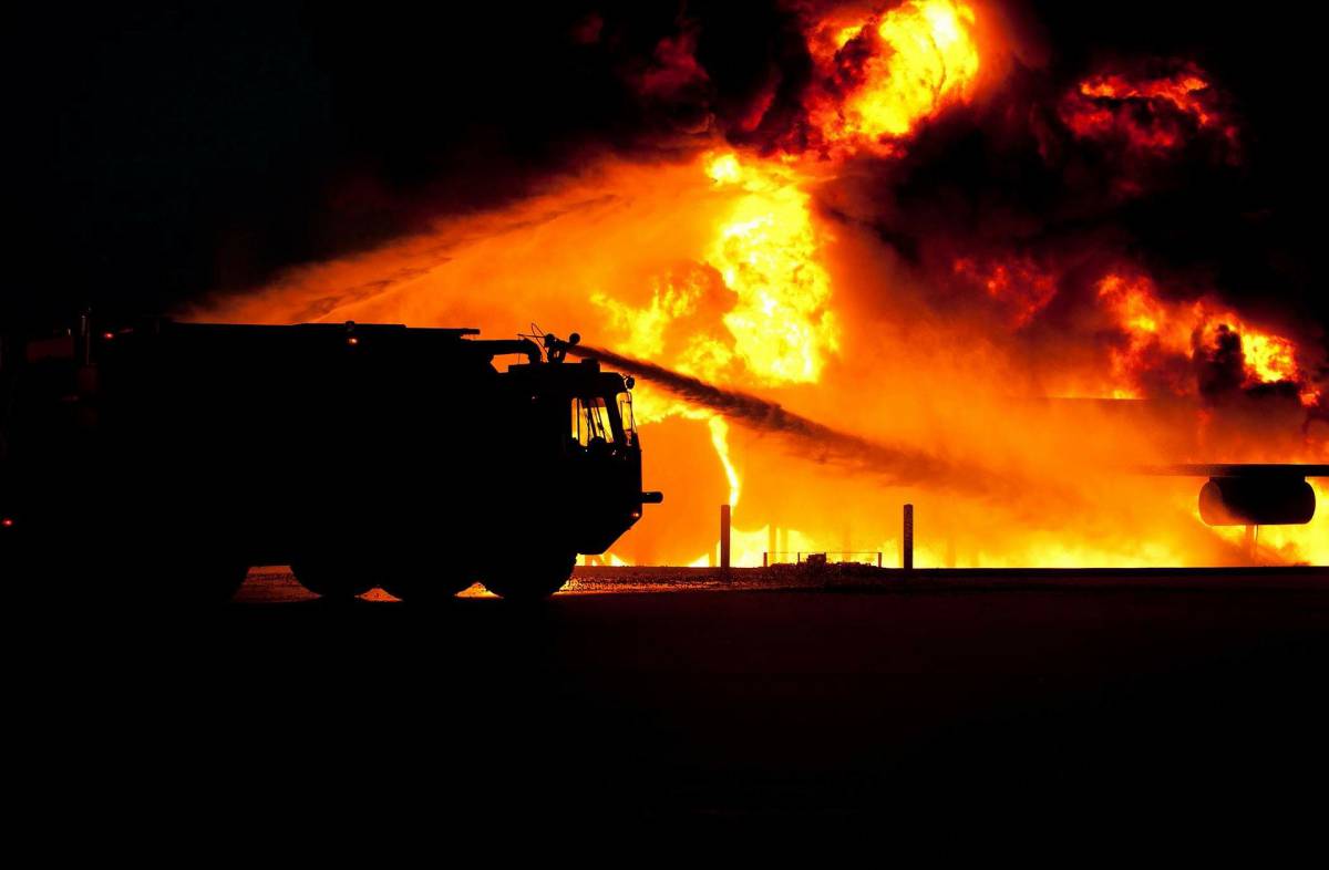 Ancona: incendio al porto colpita ex area Tubimar article-post