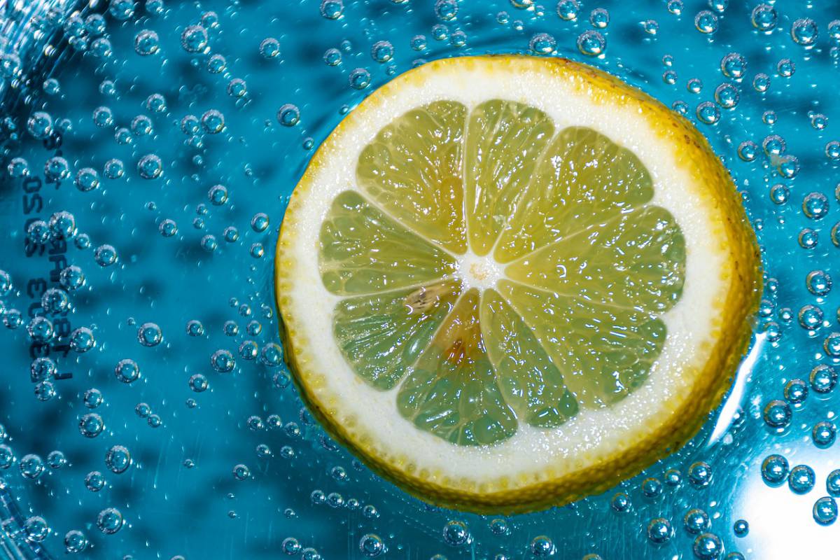 Buccia del limone congelata: la scienza svela i suoi effetti sorprendenti article-post