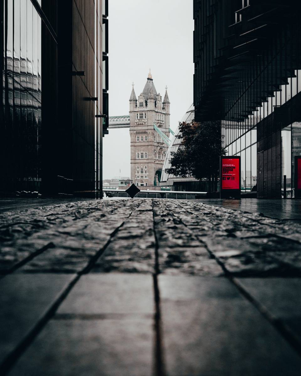 Londra verso nuovo lockdown, multe fino a 10mila sterline per chi non rispetta le regole article-post