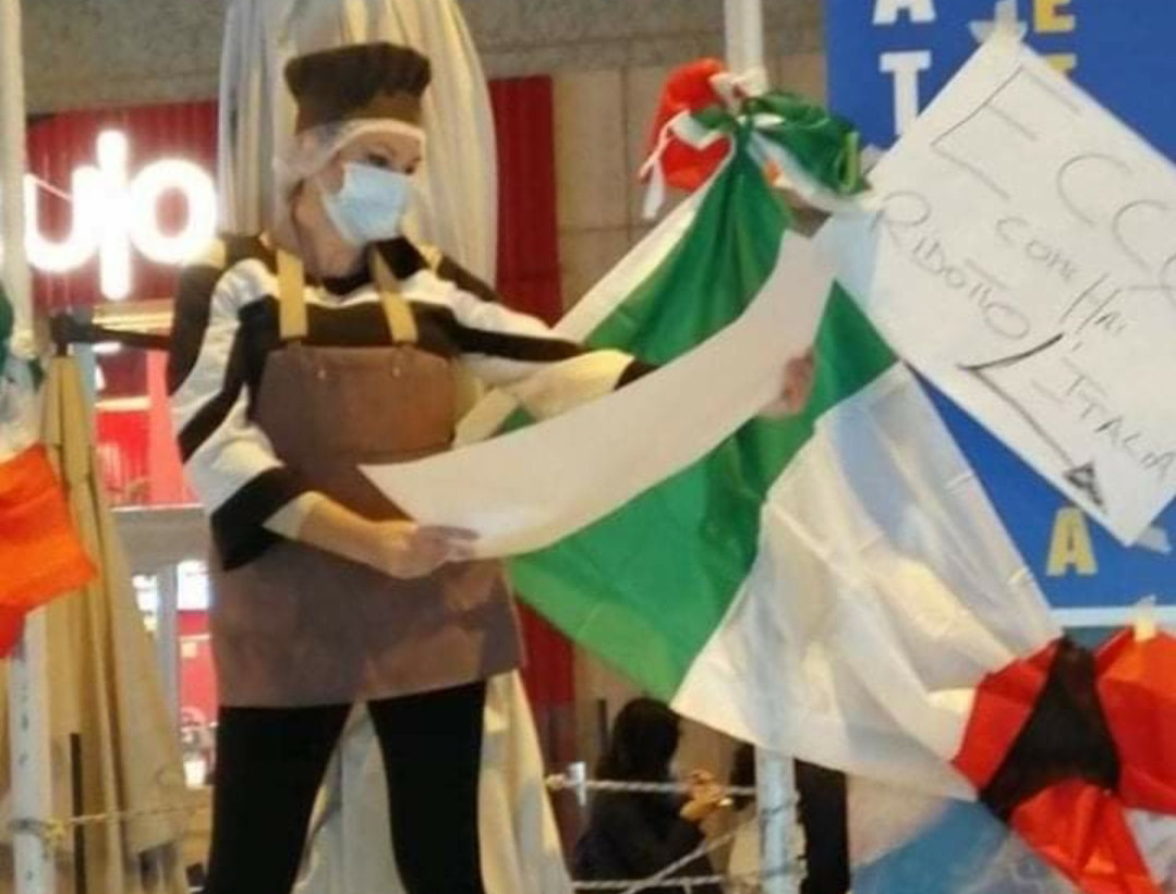 Covid, protesta di un’imprenditrice contro le restrizione del DPCM article-post