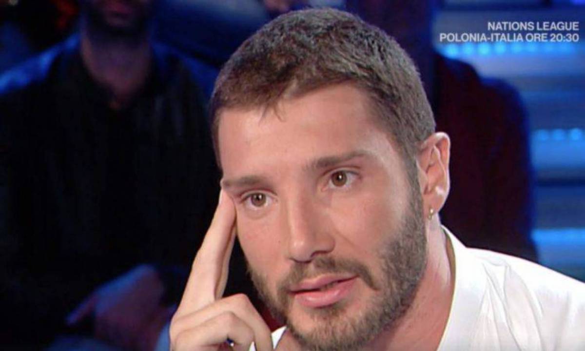Stefano De Martino in love: nuovo amore per il ballerino? article-post