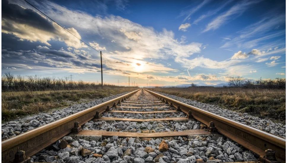 Accordo Snam e Ferrovie sui treni a idrogeno, si conferma un piano rivoluzionario per i trasporti article-post