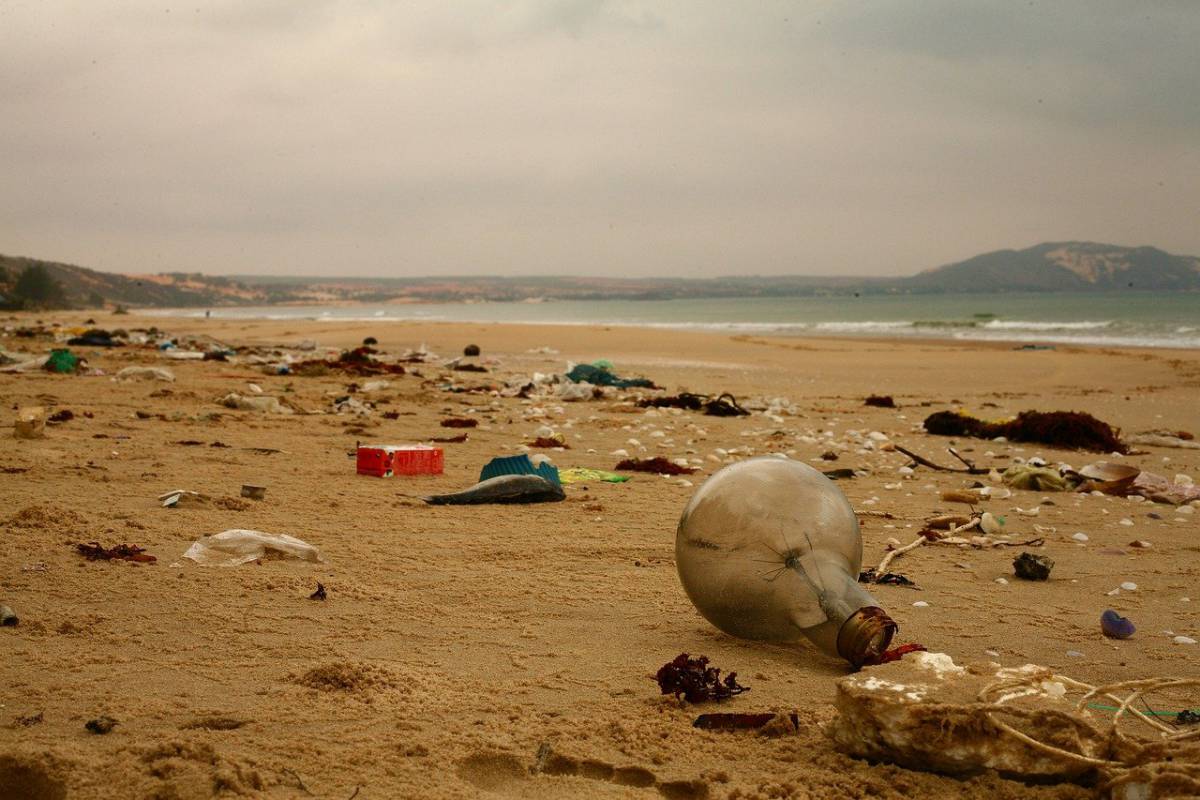 Una nuova ricerca Australiana fa la conta delle tonnellate di microplastiche sul fondo del mare article-post